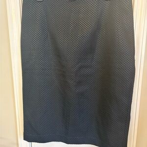 Worthington Elegant Black Textured Pencil Skirt